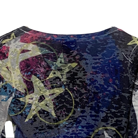 Eyelash Couture V-Neck Abstract Print Stars and Metal Studs Size Large - Picture 4 of 6